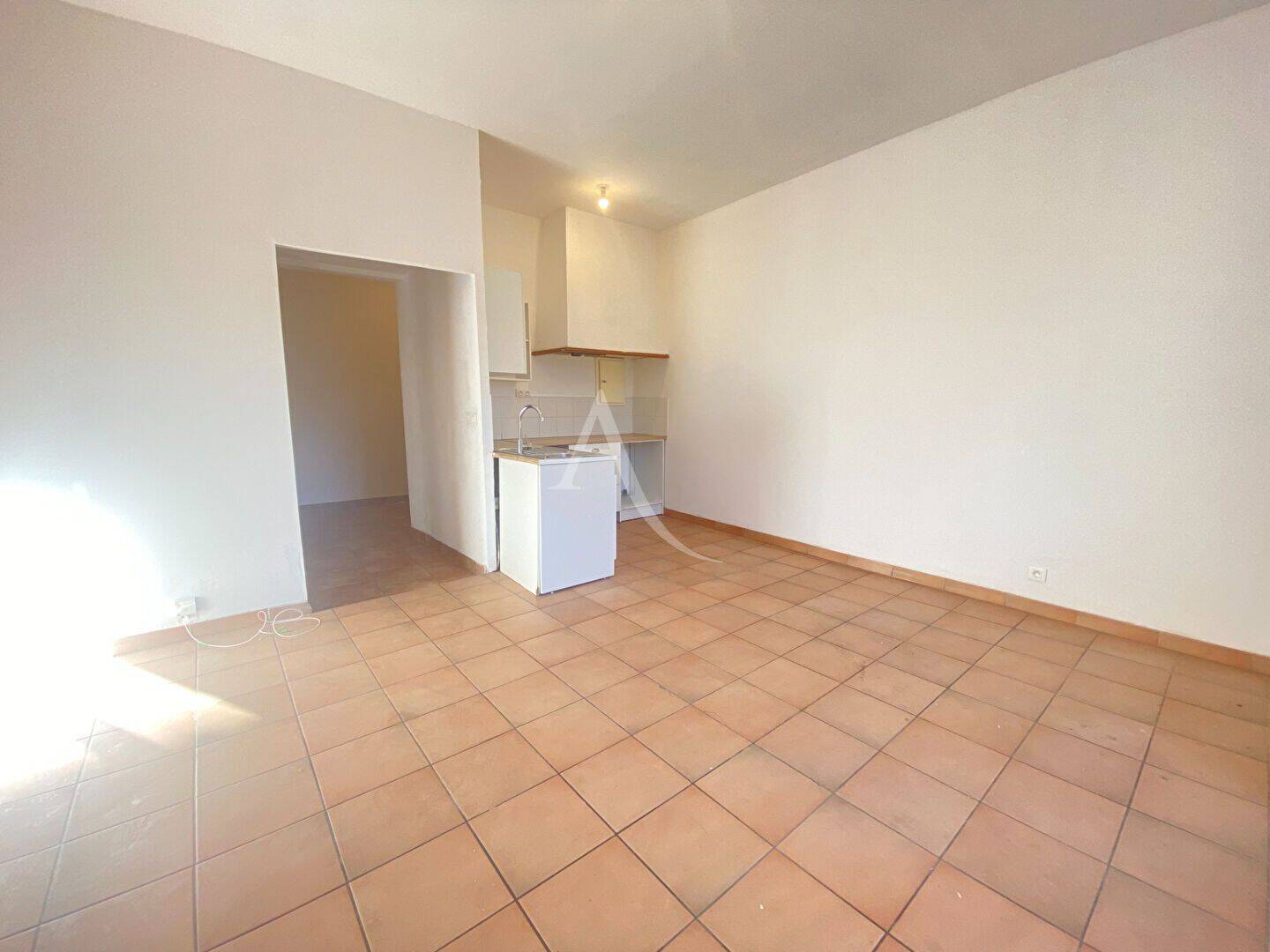 Appartement 2 pièces 52 m² · à Lézignan-Corbières · 51,8 m² · 480 €