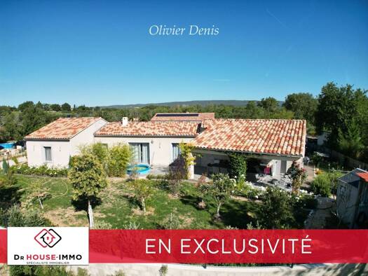 Maison à vendre 570 000 € 5 pièces 3 chambres 112 m² 1 044 m² de terrain Saint-Saturnin-lès-Apt 84490