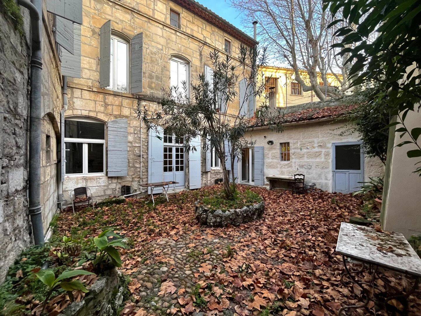 Appartement 3 pièces 80 m² · à Arles · 80 m² · 890 €