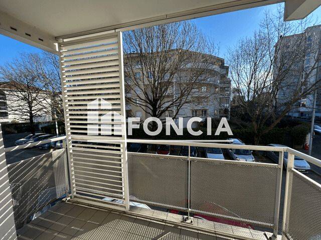 Appartement 3 pièces 65 m² · à Fontaine · 64,9 m² · 847 €