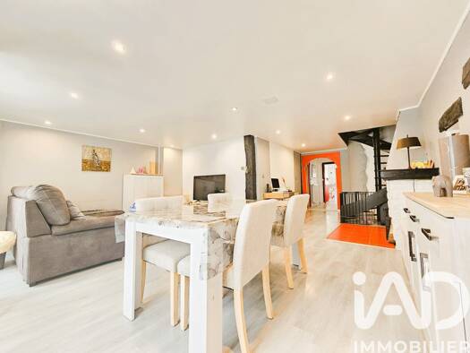 Maison à vendre 249 000 € 6 pièces 4 chambres 160 m² Mexy 54135