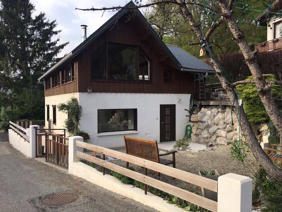 Maison 5 pièces 155 m² · à Challes-les-Eaux · 155 m² · 1 500 €/mois