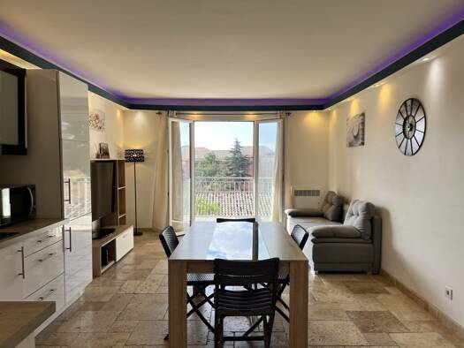 Appartement à vendre 260 000 € 2 pièces 1 chambre 40 m² RDC Six-Fours-les-Plages 83140