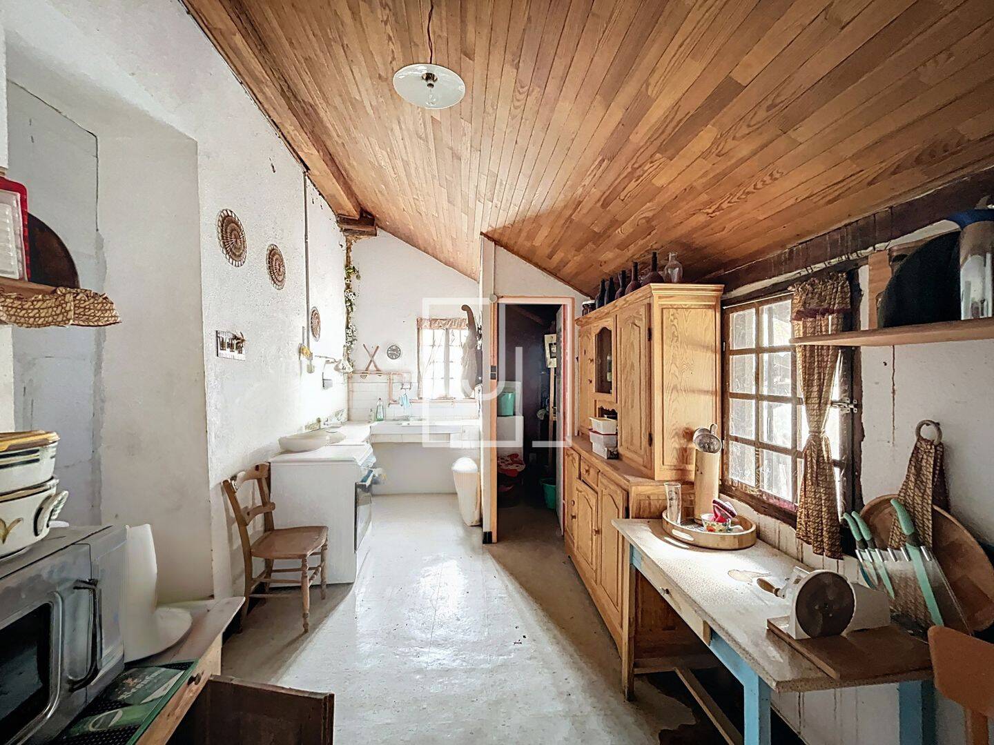 Appartement 6 pièces 135 m² · à Saint-Paul-sur-Ubaye · 134,7 m² · 170 000 €