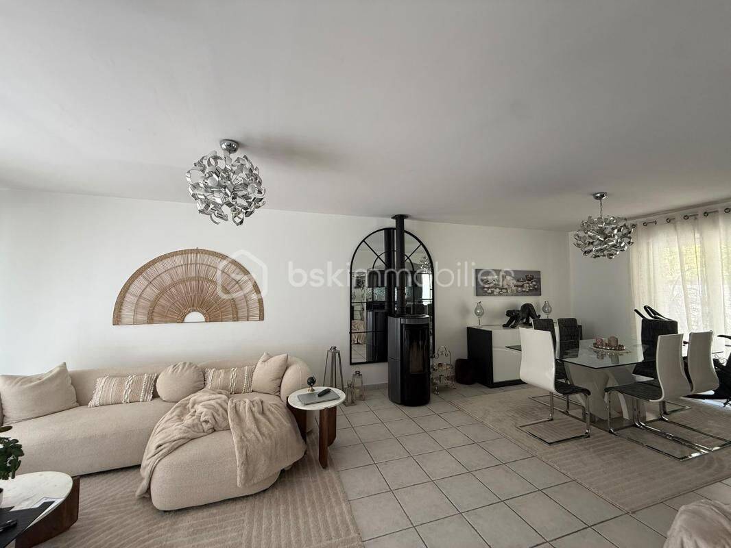 Maison 4 pièces 93 m² · à Pocé-sur-Cisse · 93 m² · 199 900 €