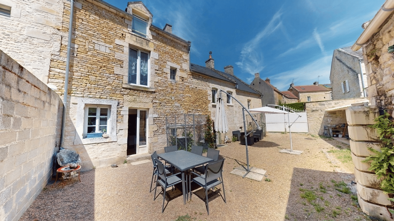 Maison 7 pièces 130 m² · à Reviers · 130 m² · 284 000 €