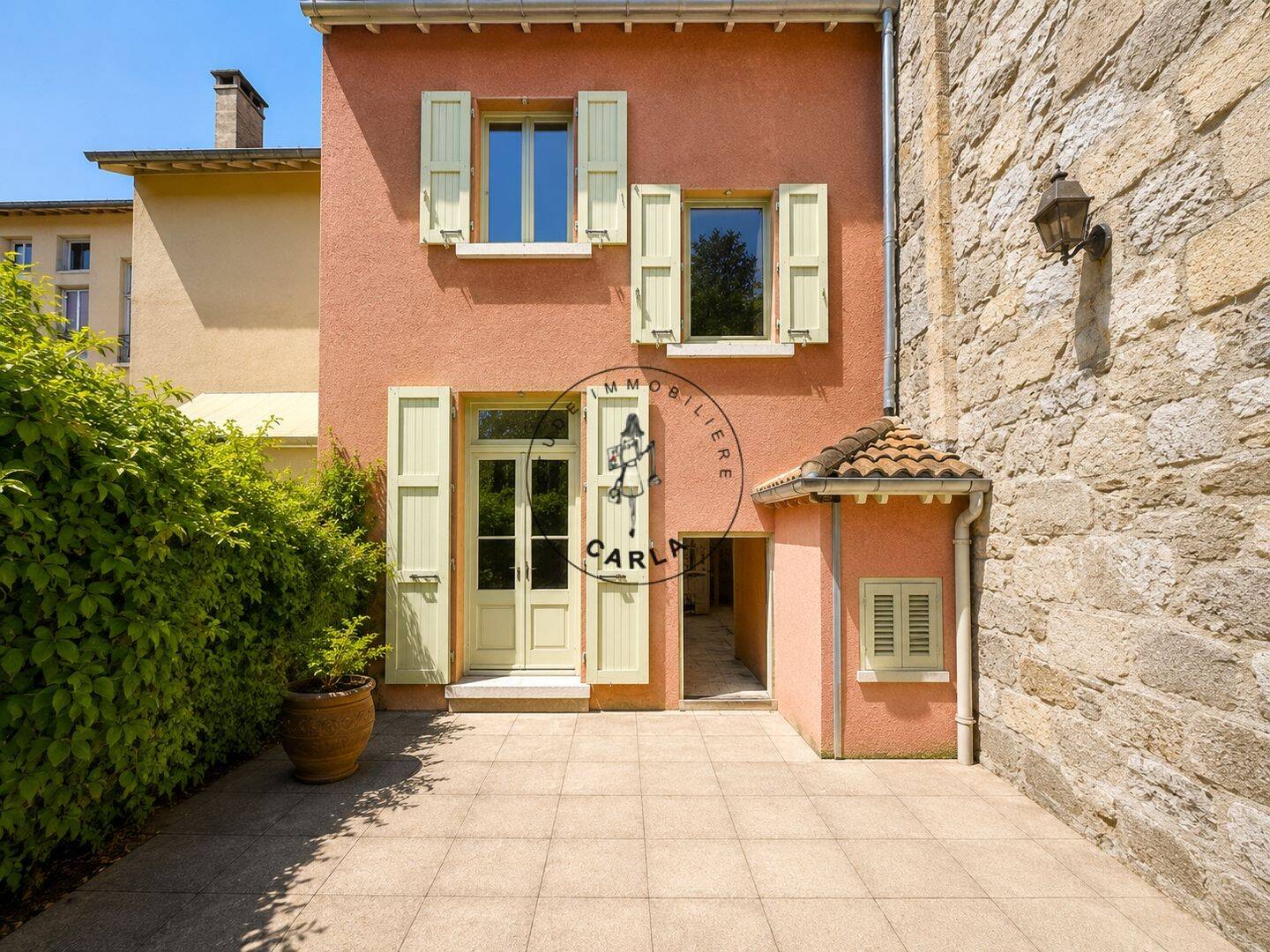 Maison 5 pièces 114 m² · à Oullins-Pierre-Bénite · 113,8 m² · 410 000 €