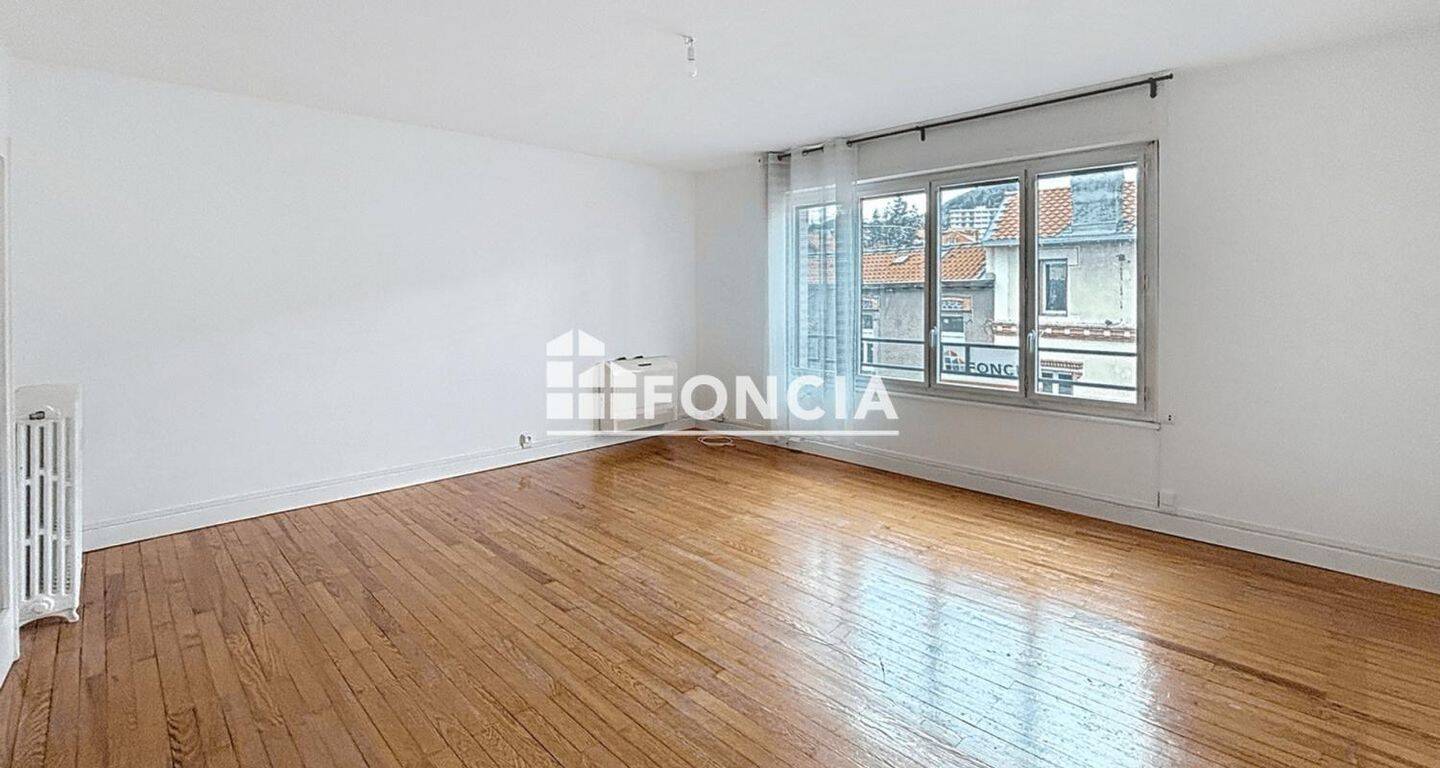 Appartement 3 pièces 75 m² · à Clermont-Ferrand · 75,3 m² · 710 €/mois