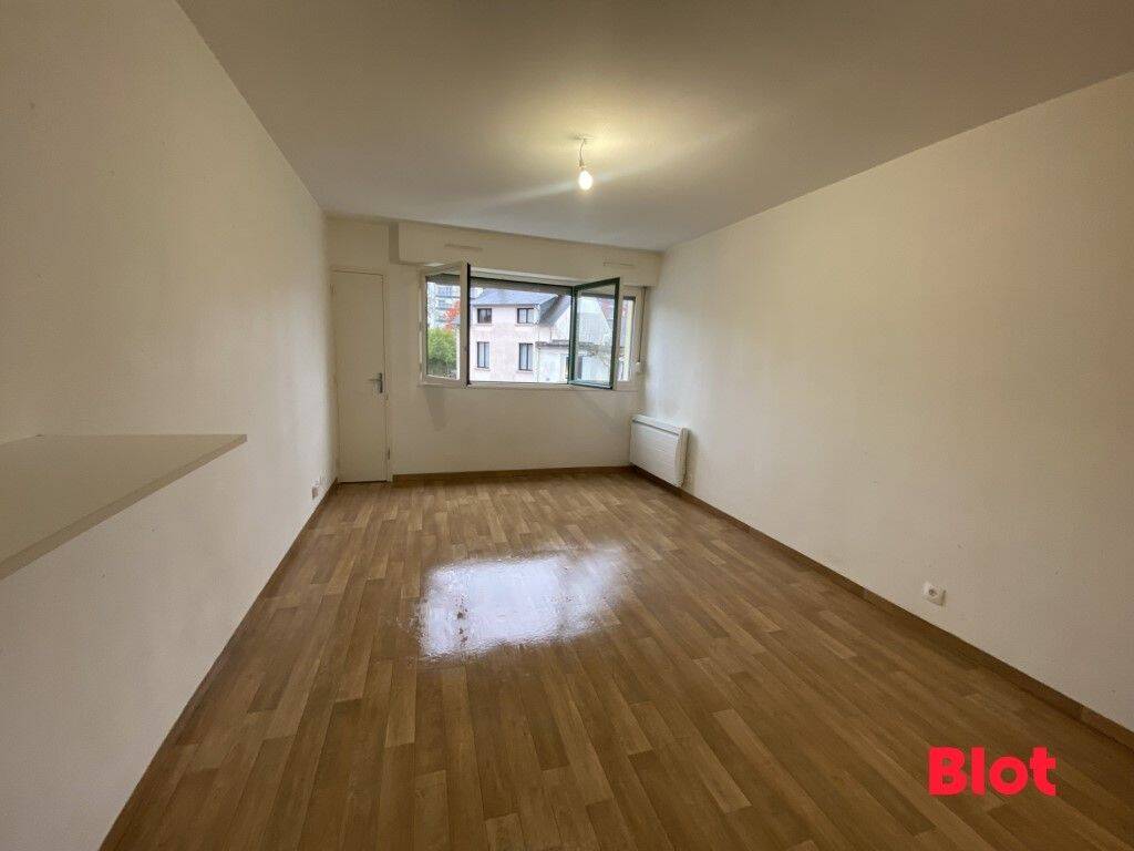 A LOUER - RENNES SAINT HELIER - APPARTEMENT T1 — 1