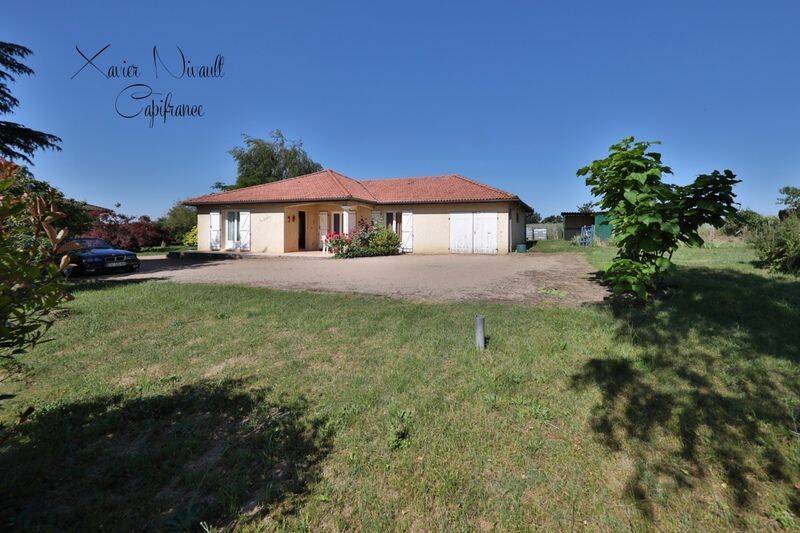 Maison 4 pièces 98 m² · à Saint-Bénigne · 98 m² · 182 000 €