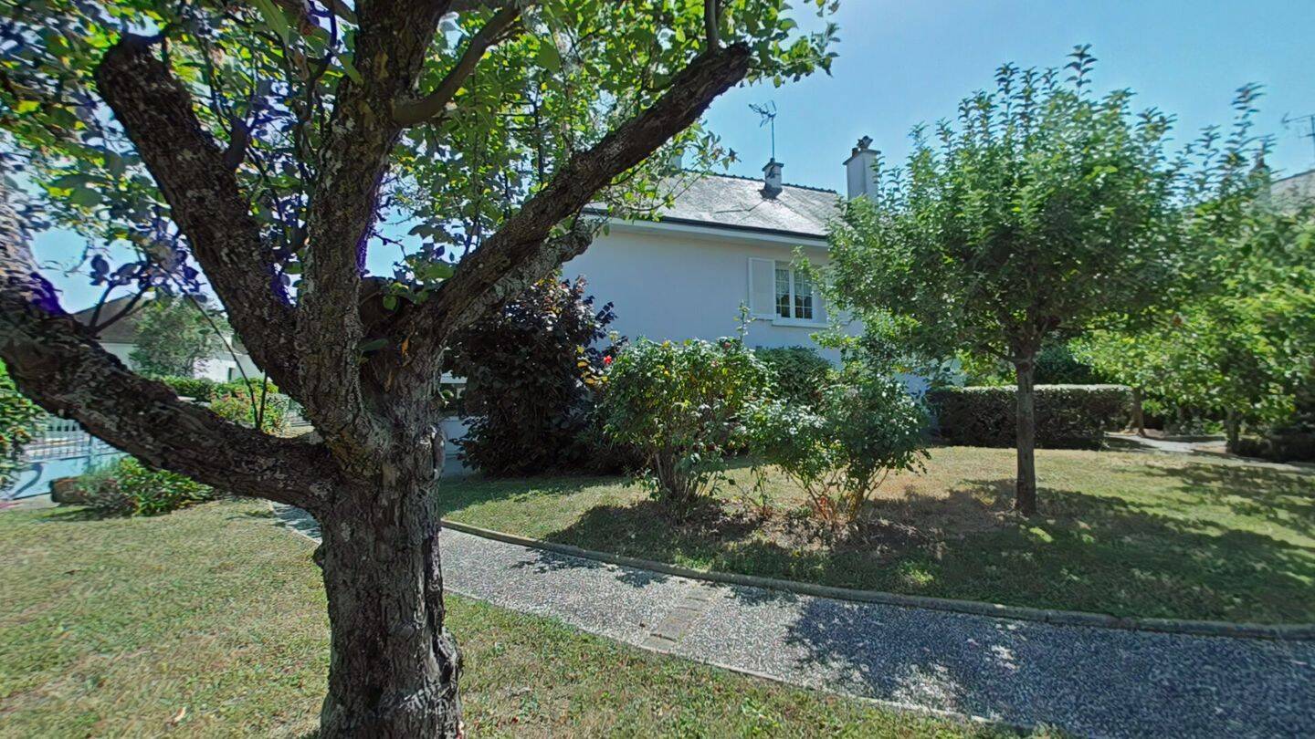 Maison 6 pièces 140 m² · à Chambray-lès-Tours · 140 m² · 329 900 €