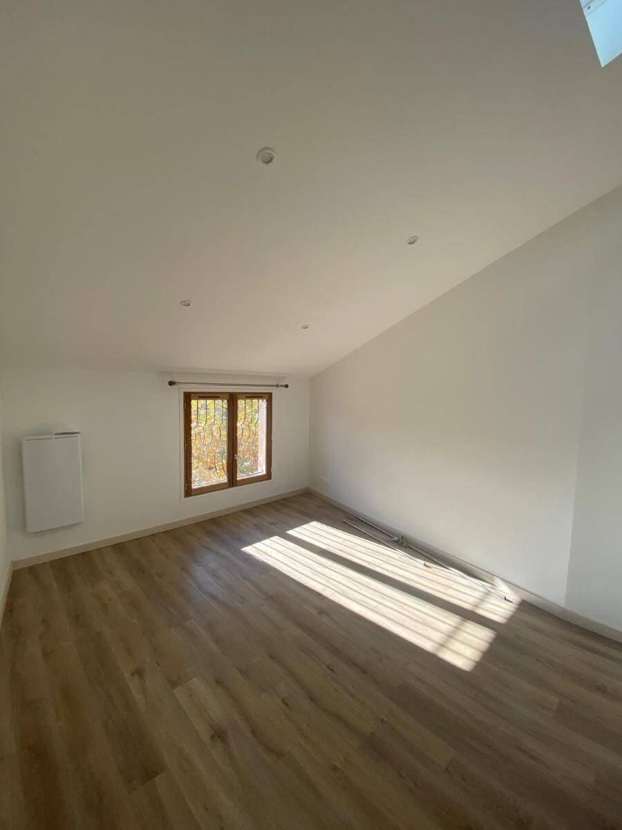 Appartement 1 pièce 26 m² · à Manosque · 26 m² · 503 €