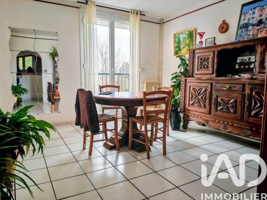 Appartement à vendre 137 000 € 3 pièces 2 chambres 68 m² Étage 1/4 Croix-Sainte Saint Jean la Gafette Martigues 13500