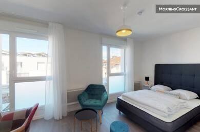 Loft à louer 743 € 1 pièce 19 m² disponible à partir du 12/06/2025 Les Poulettes Villeurbanne 69100