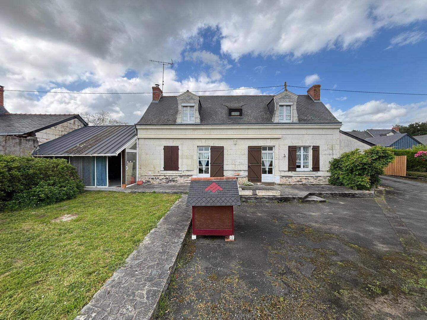 Maison 5 pièces 100 m² · à Mazé-Milon · 100 m² · 284 700 €