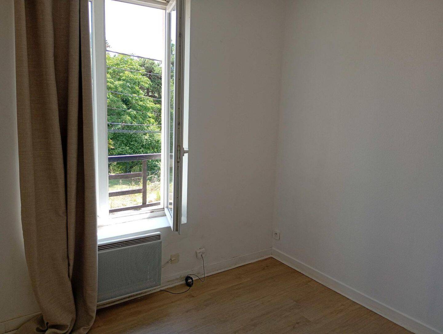 Appartement 2 pièces 27 m² · à Caluire-Et-Cuire · 27 m² · 655 €/mois