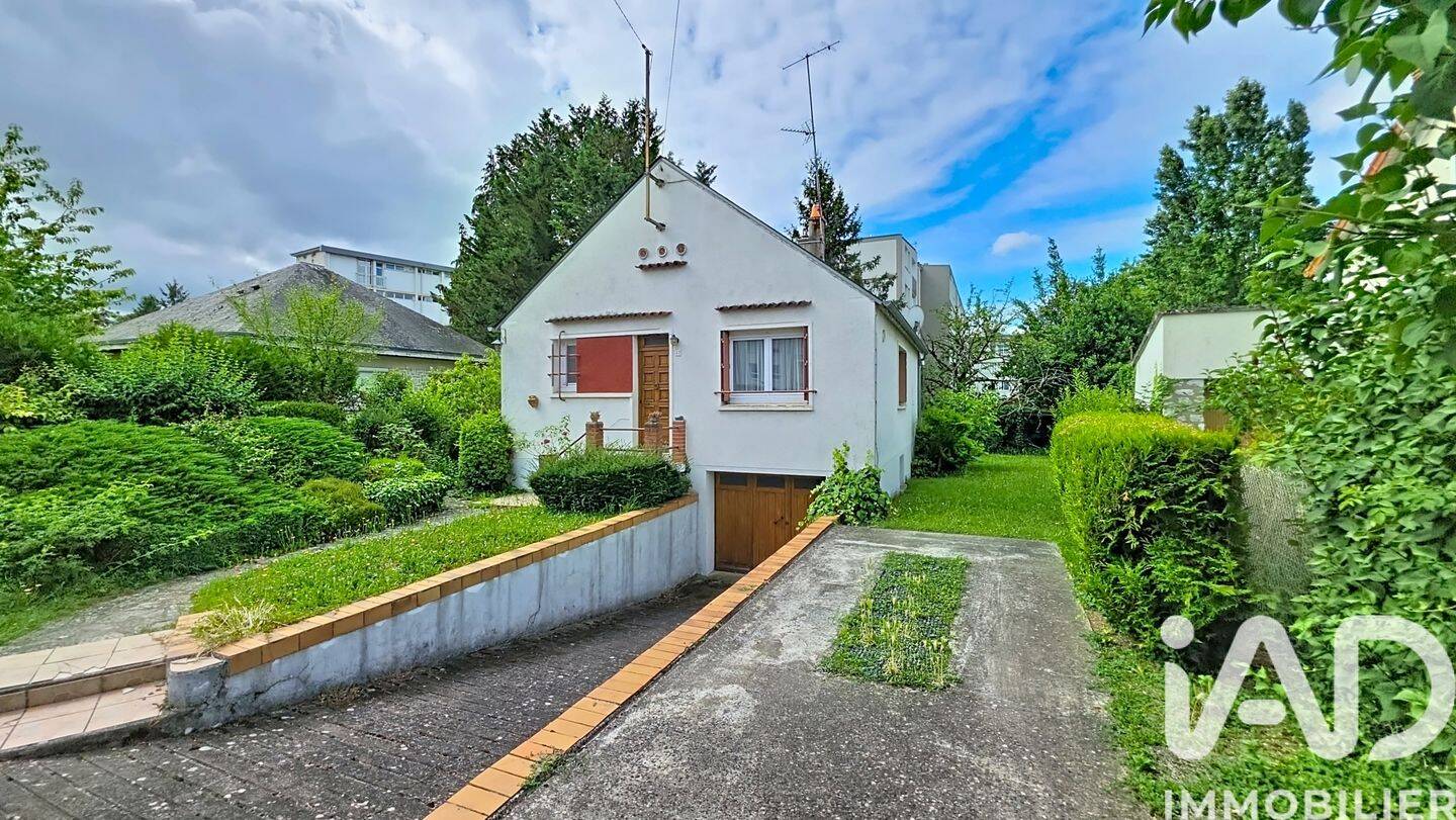 Maison 3 pièces 80 m² · à Saint-Jean-de-la-Ruelle · 80 m² · 159 000 €