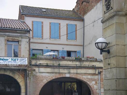 Immeuble à vendre 275 000 € 184 m² Valence 82400