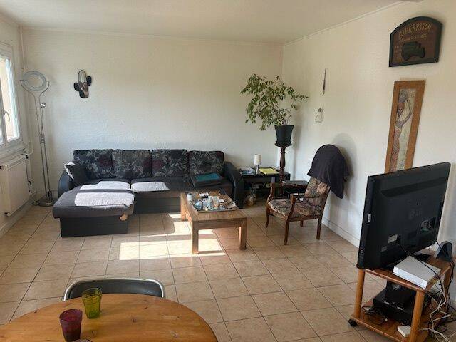 Appartement 4 pièces 80 m² · à Déville-lès-Rouen · 79,9 m² · 110 000 €