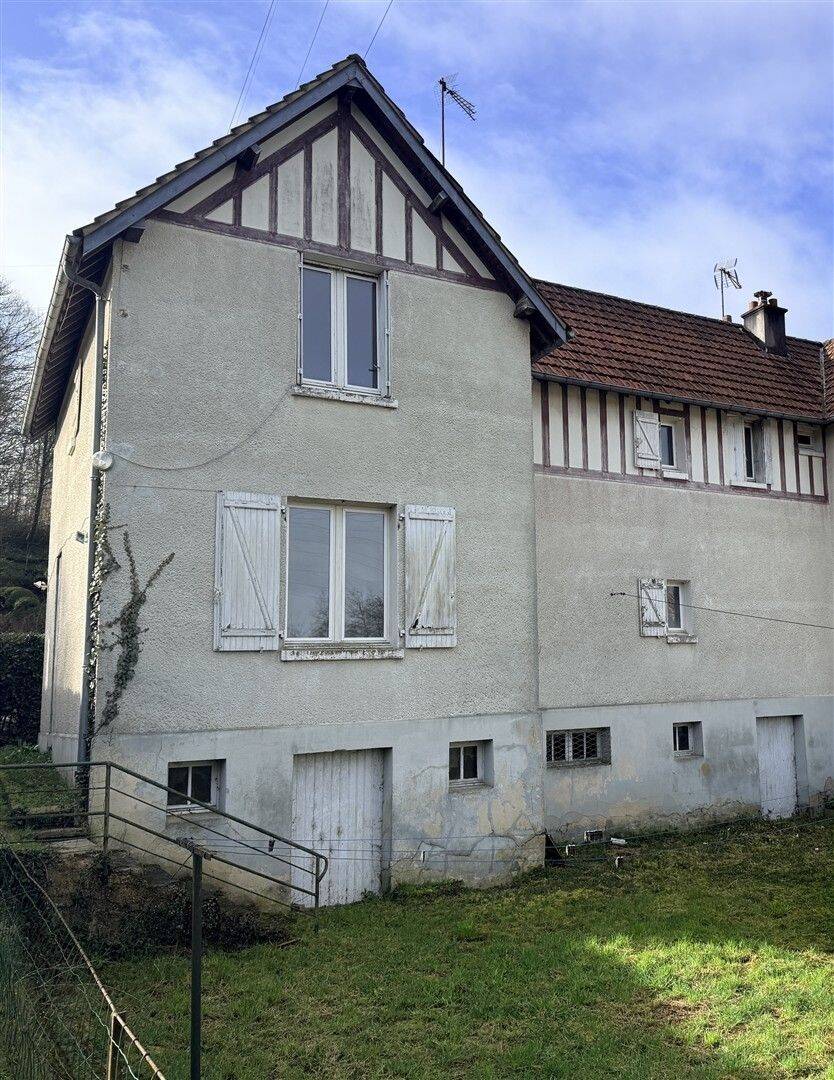 Maison 5 pièces 90 m² · à L'Aigle · 90 m² · 76 000 €