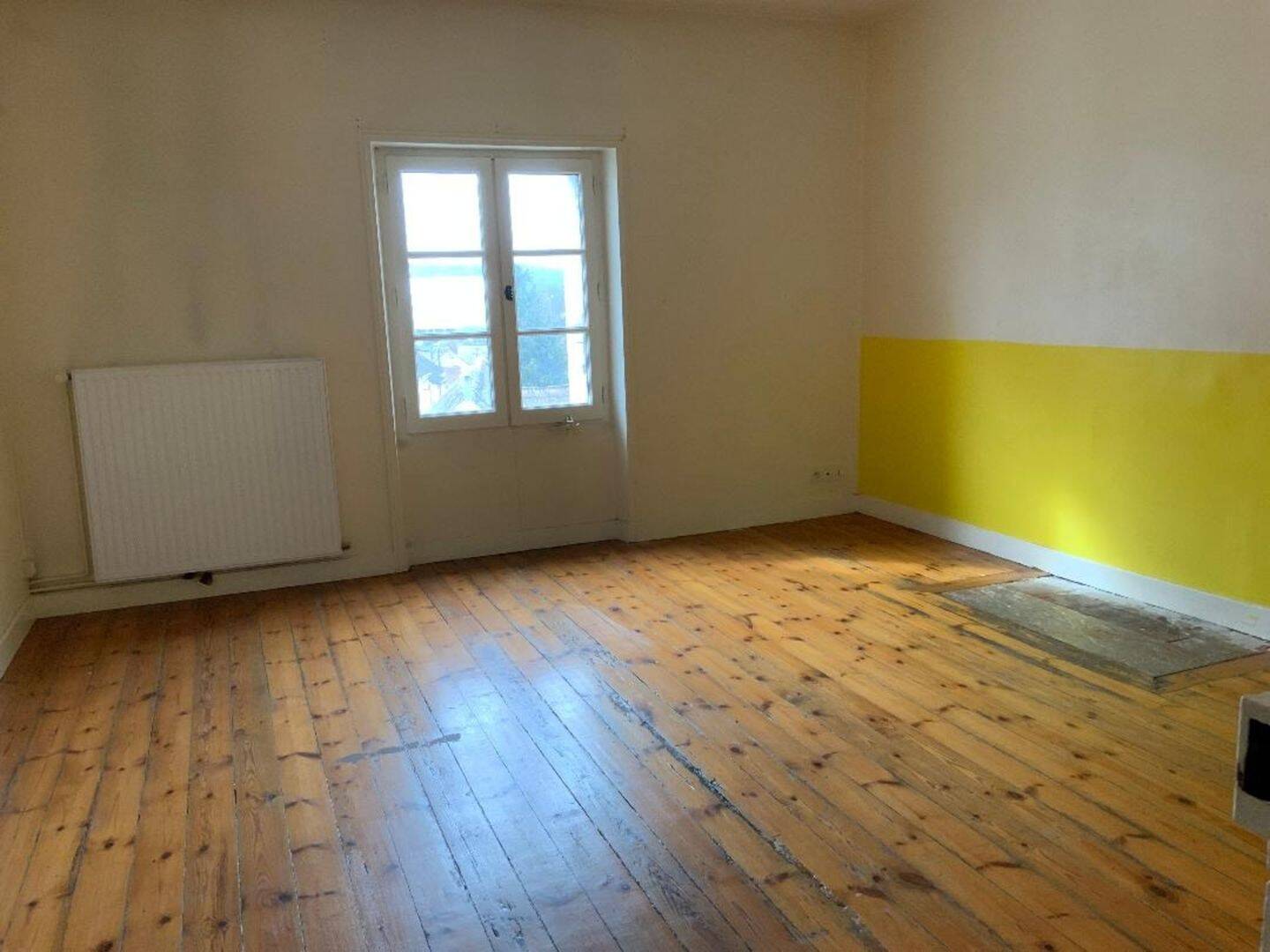 Maison 5 pièces 163 m² · à Descartes · 163 m² · 59 777 €