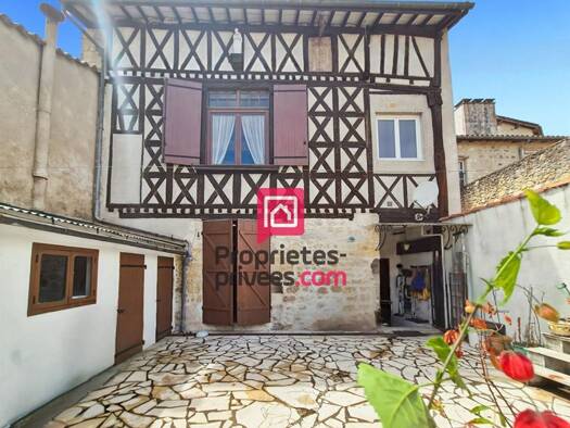 Maison à vendre 158 000 € 8 pièces 5 chambres 270 m² 385 m² de terrain Casteljaloux 47700