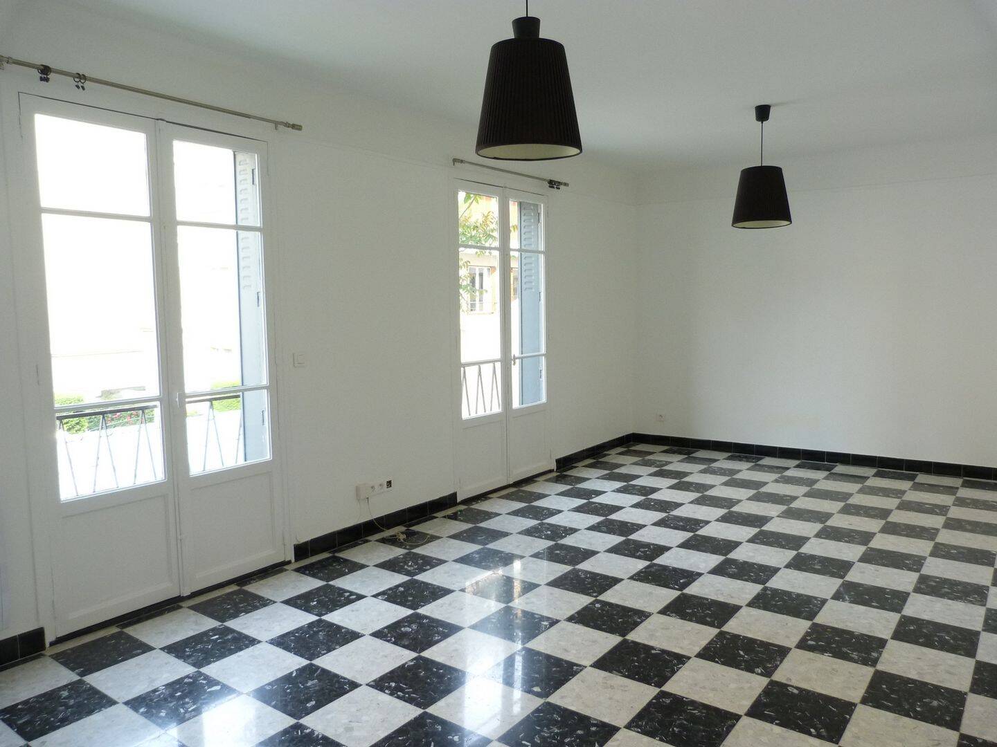 Appartement 3 pièces 78 m² · à Enghien-les-Bains · 78,4 m² · 1 509 €/mois
