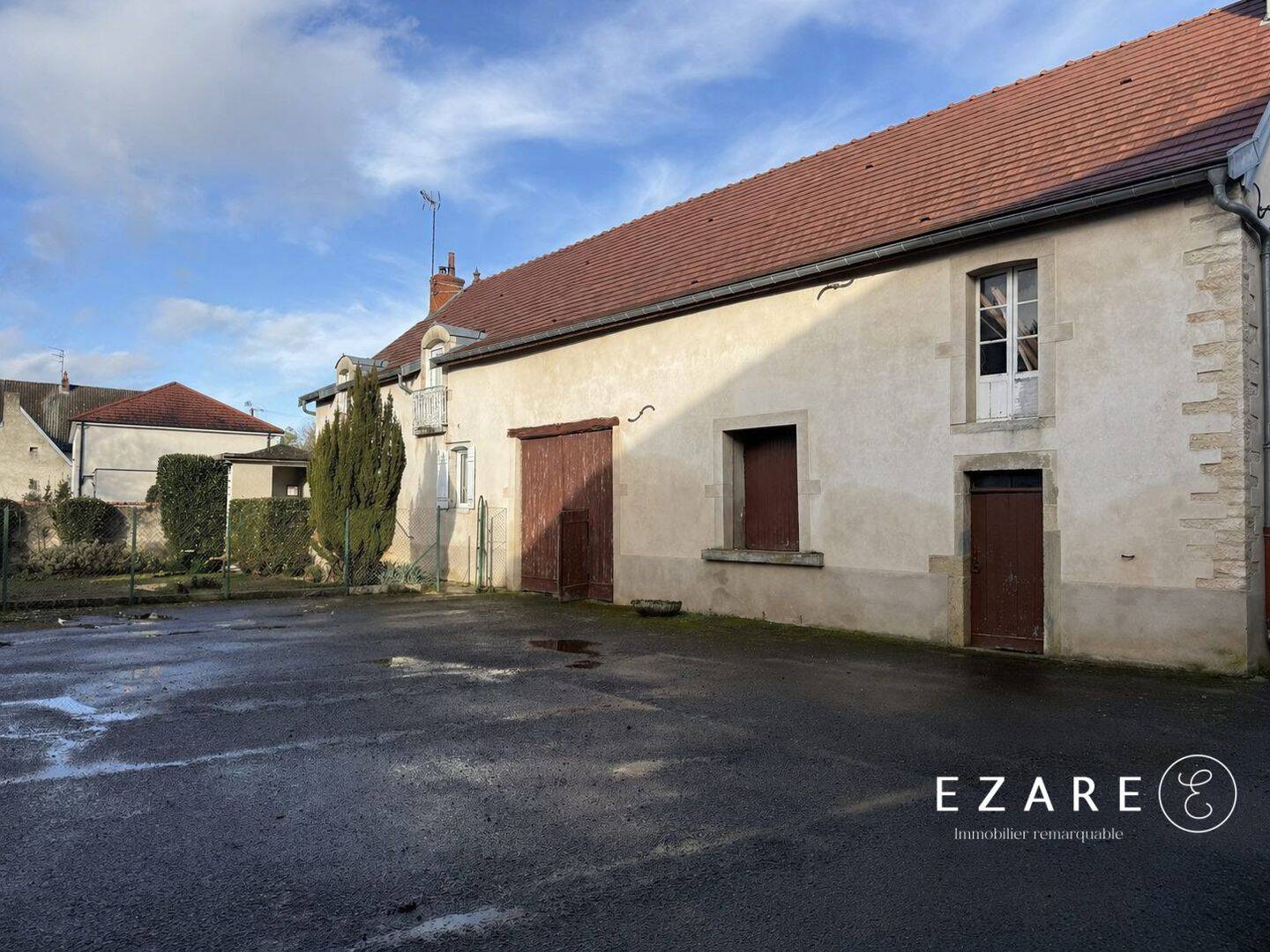Maison 15 pièces 650 m² · à Arc-sur-Tille · 650 m² · 290 000 €