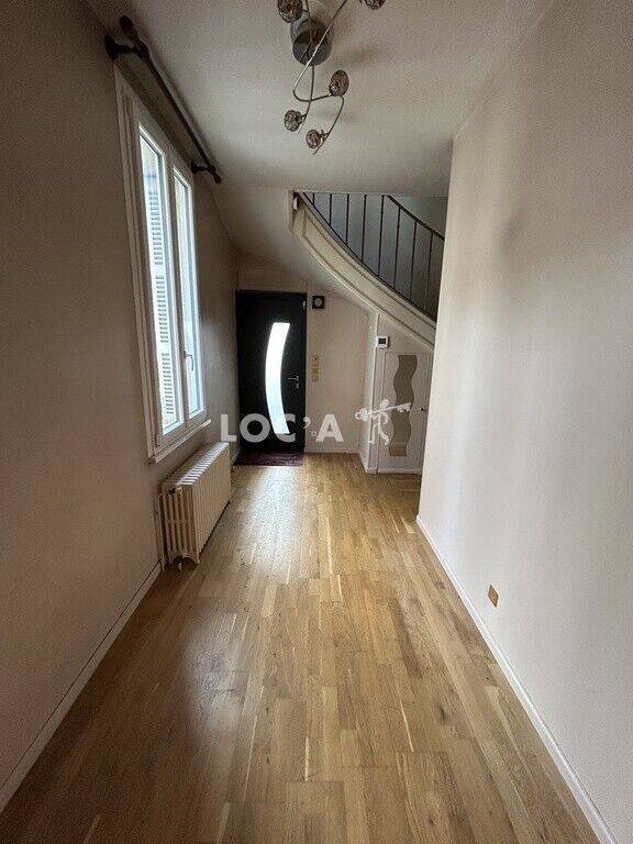 Location Maison 98 m² à Dijon 1 130 ¤ CC /mois — 5