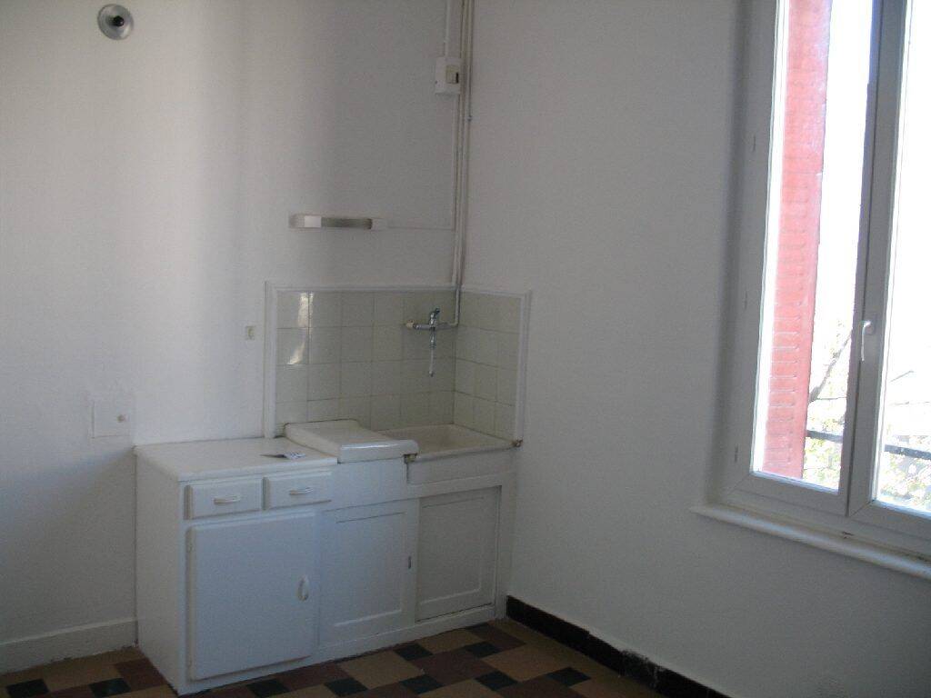 Appartement 1 pièce 35 m² · à Lyon 8ème Arrondissement · 34,7 m² · 650 €