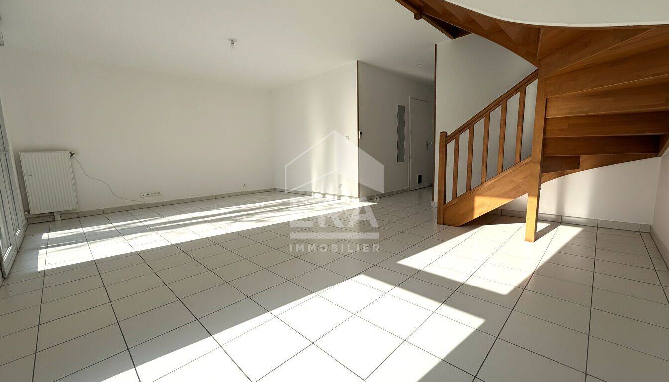 Maison 5 pièces 96 m² · à Étiolles · 96 m² · 279 900 €
