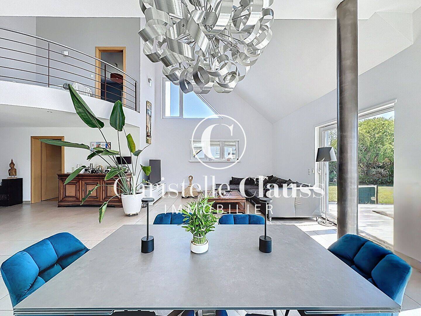 Maison 8 pièces 240 m² · à Romanswiller · 240 m² · 645 000 €