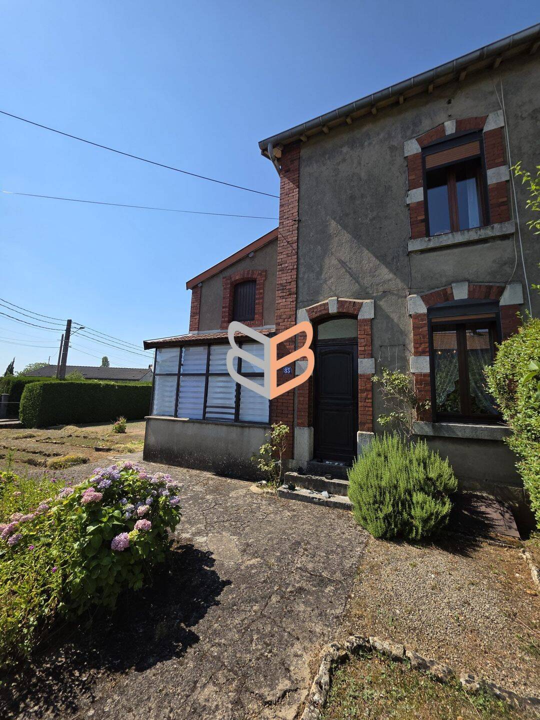 Maison 5 pièces 83 m² · à Landres · 82,6 m² · 116 000 €