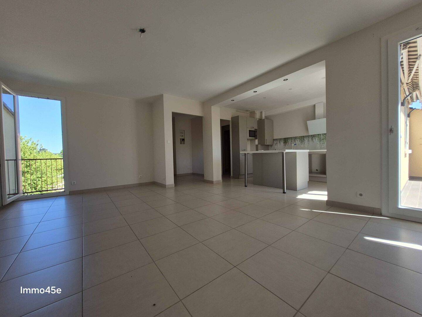 Appartement 3 pièces 84 m² · à Tournon-sur-Rhône · 84 m² · 219 000 €