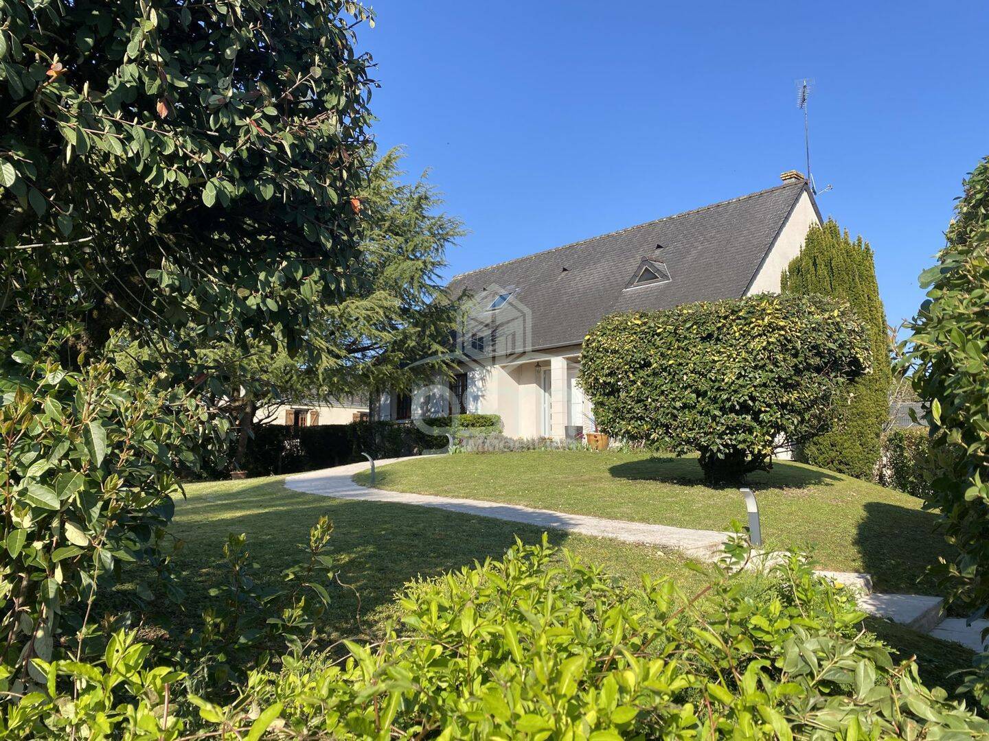 Maison 5 pièces 120 m² · à Cormery · 119,7 m² · 321 800 €