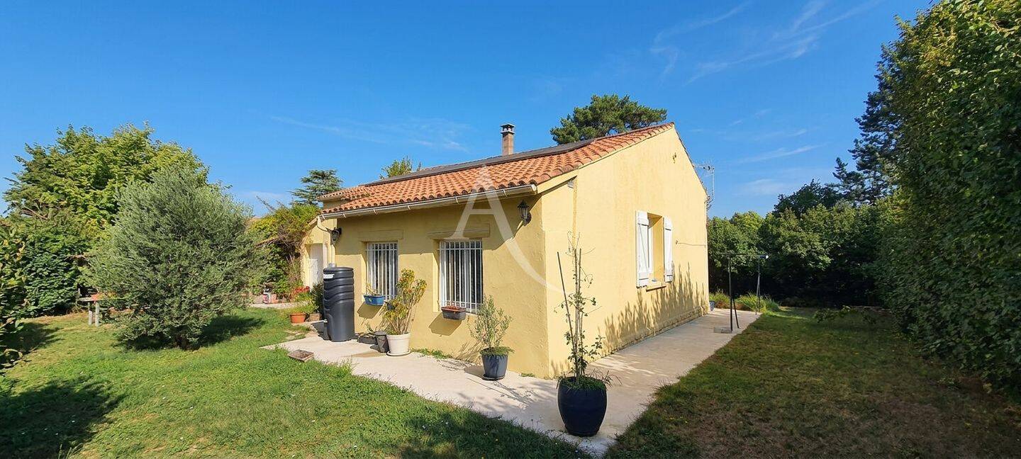 Maison 4 pièces 97 m² · à Céreste-en-Luberon · 97,3 m² · 294 900 €