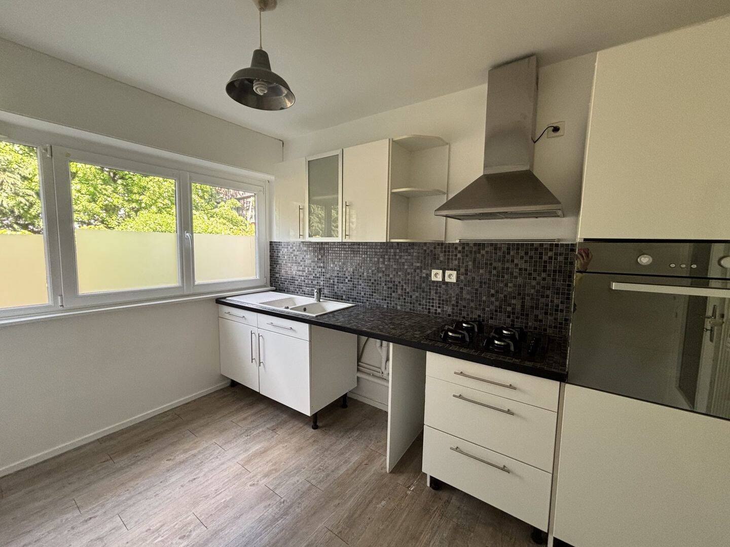 Appartement 3 pièces 61 m² · à Chamalières · 60,9 m² · 890 €