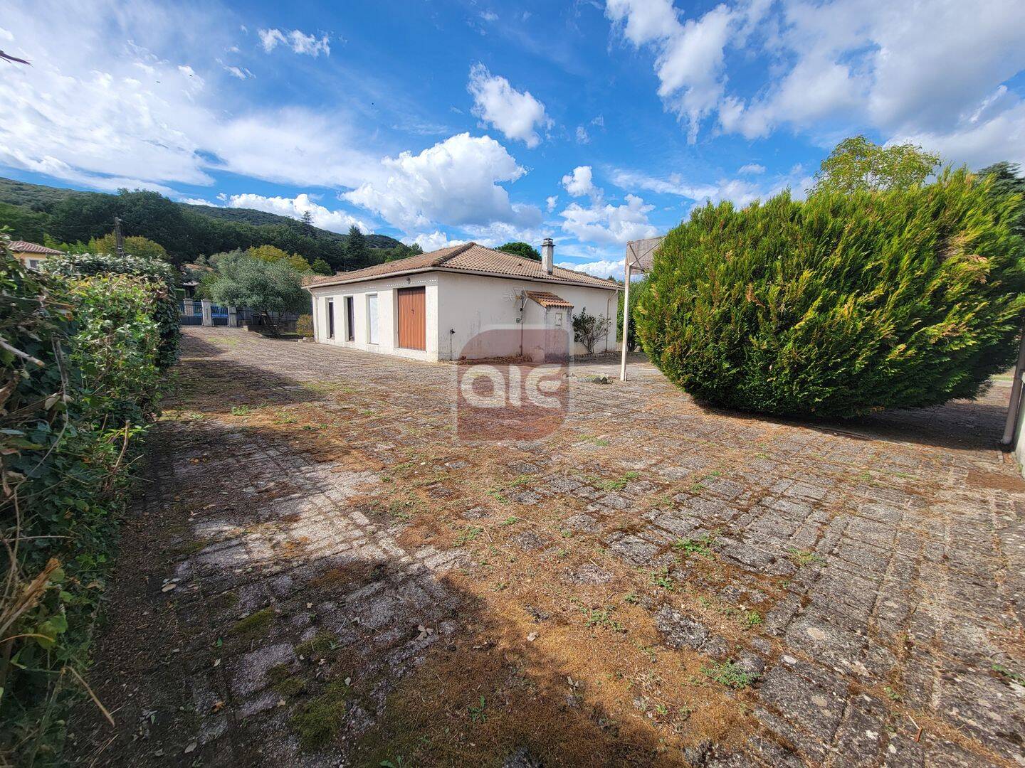 Maison 4 pièces 100 m² · à Saint-Bauzille-de-Putois · 100 m² · 284 900 €