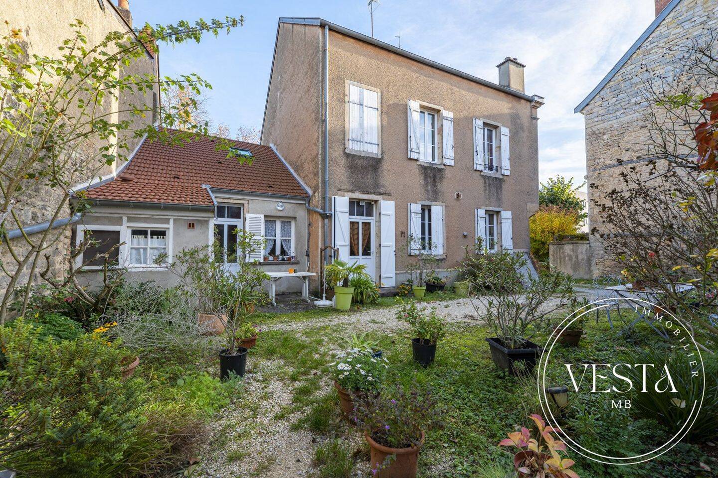 Maison 7 pièces 206 m² · à Brochon · 206 m² · 760 000 €