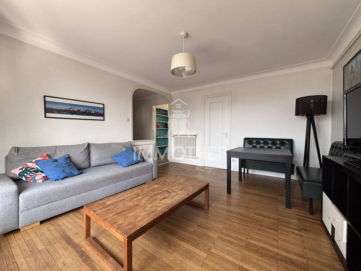Appartement 2 pièces 48 m² · à Grenoble · 48 m² · 700 €