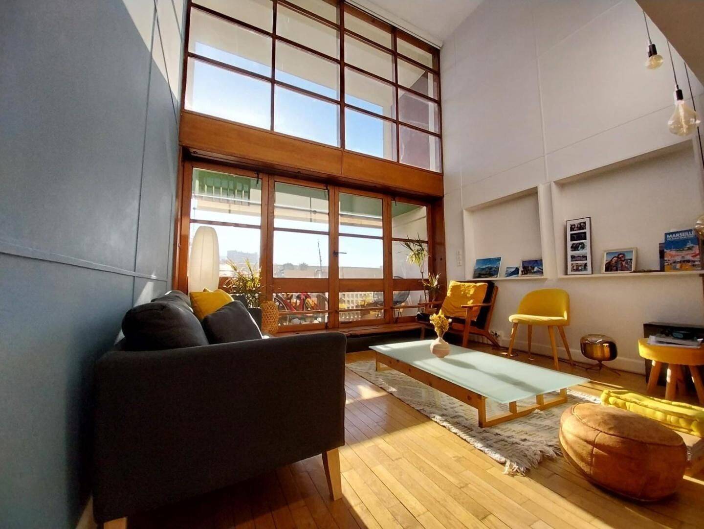 Appartement 4 pièces 82 m² · à Marseille 8ème Arrondissement · 82 m² · 1 700 €