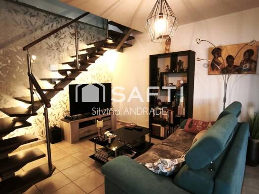 Maison à vendre 250 000 € 4 pièces 3 chambres 99 m² 20 000 m² de terrain Saint-Julien-des-Landes 85150