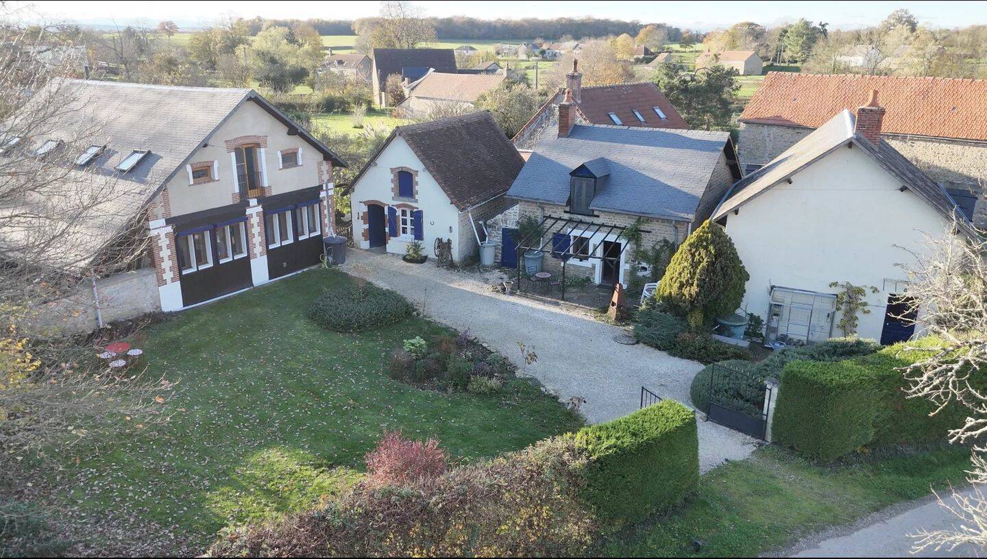 Maison 6 pièces 179 m² · à Tintury · 179 m² · 198 000 €