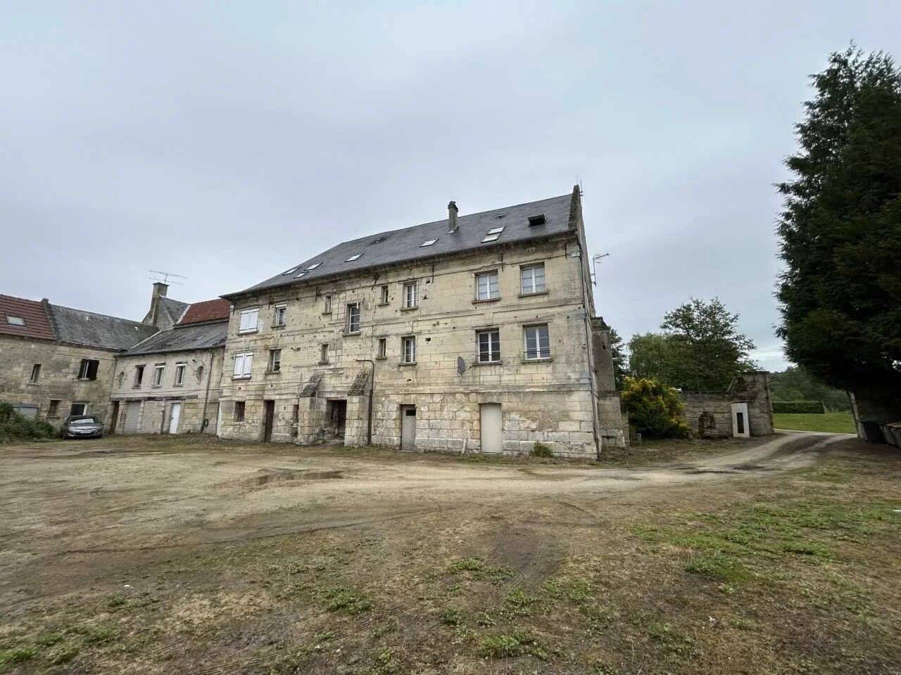 A VENDRE TRES BEL APPARTEMENT