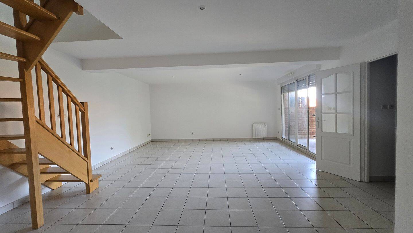 Appartement 4 pièces 85 m² · à Saint-Saulve · 85 m² · 950 €/mois