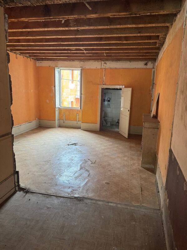 Appartement 1 pièce 38 m² · à Plombières-lès-Dijon · 38 m² · 65 000 €