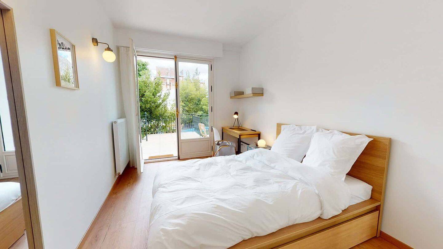 1 pièce 15 m² · à Puteaux · 15 m² · 989 €/mois