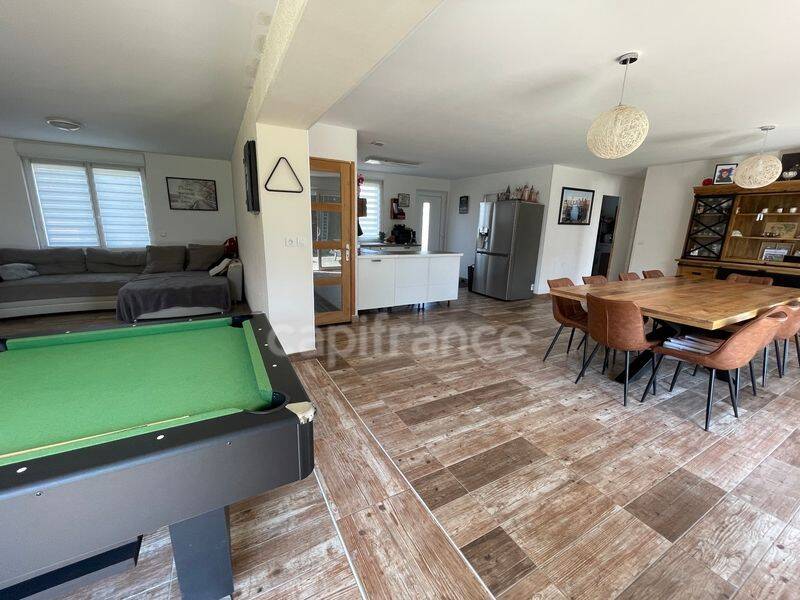 Maison 6 pièces 145 m² · à Bertaucourt-Epourdon · 145 m² · 245 000 €