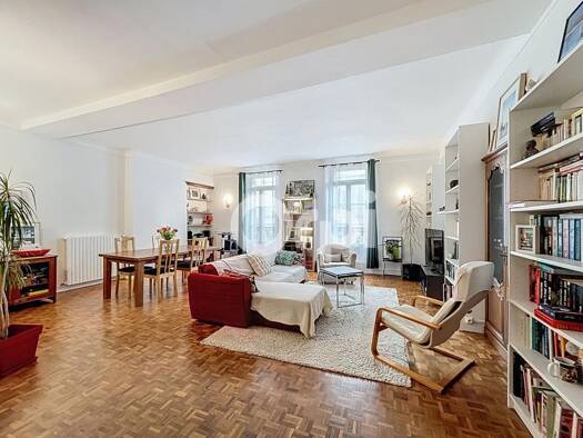 Duplex à vendre 236 600 € 5 pièces 4 chambres 152,4 m² Étage 2/4 Puy-Saint Font Périgueux 24000