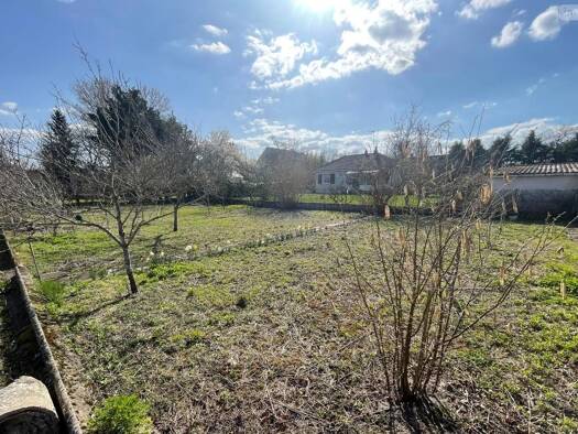 Terrain constructible à vendre 96 000 € 525 m² de terrain Ormes 45140